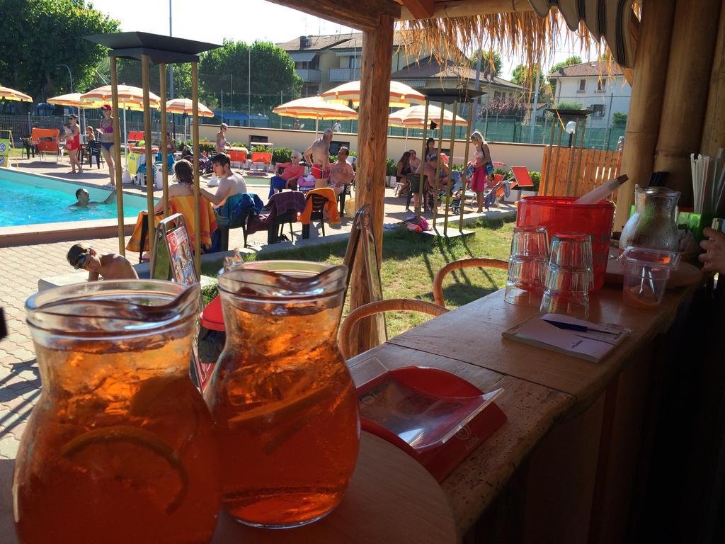Happy Camping Village Bellaria-Igea Marina Exterior foto